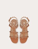 ROCKSTUD FLAT CALFSKIN SANDAL WITH STRAPS - Image 5